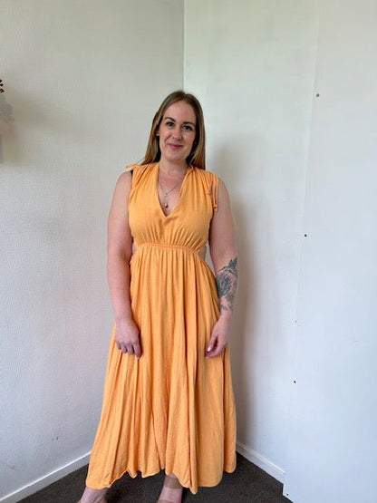 Dana Maxi Dress - Rent a Dress with LS